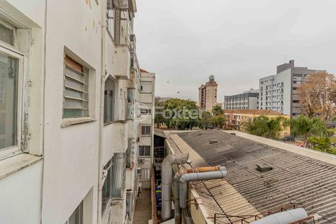 Image 9 - 885555