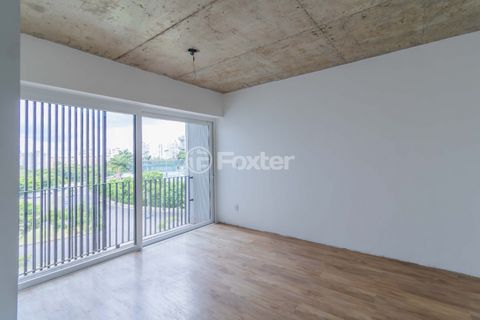 Image 7 - 885594