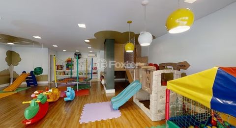 Image 6 - 885599