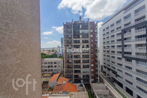 Image 7 - 885627