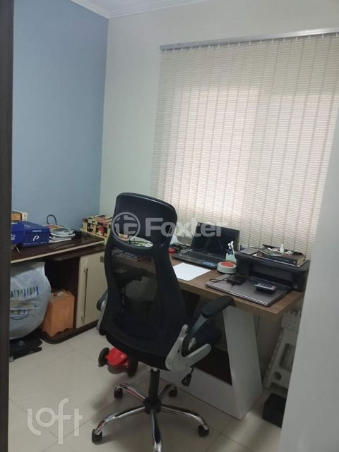 Image 7 - 885647