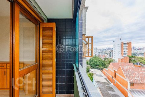 Image 13 - 885655