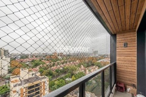 Image 8 - 885658