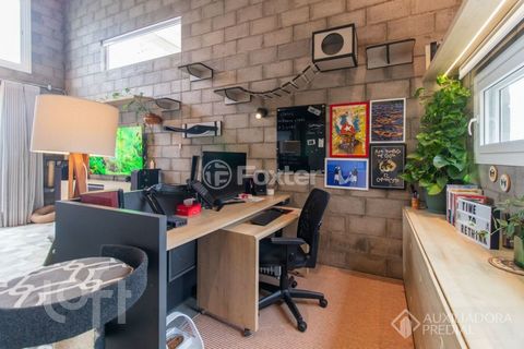 Image 9 - 885713