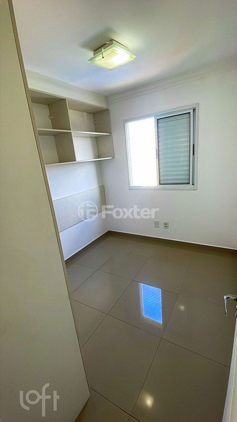 Image 7 - 885730