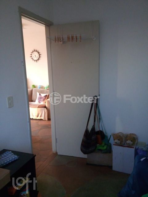 Image 7 - 885746