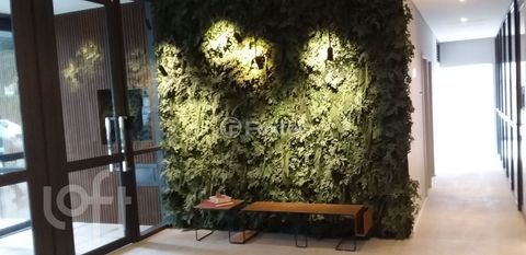 Image 9 - 885747