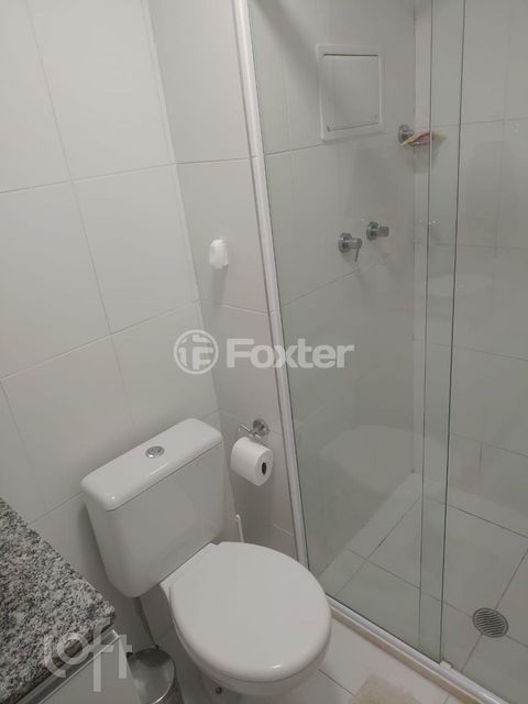 Image 9 - 885748