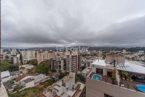Image 3 - 885755