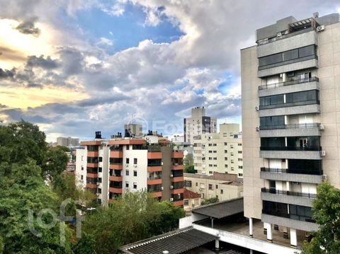 Image 12 - 885769