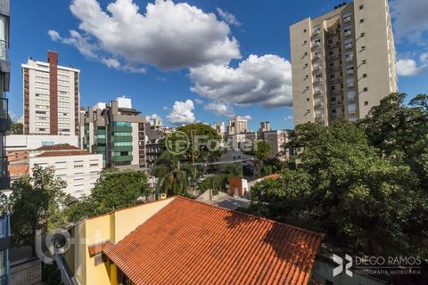 Image 11 - 885769