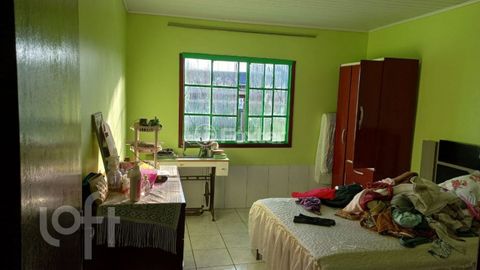 Image 11 - 885778