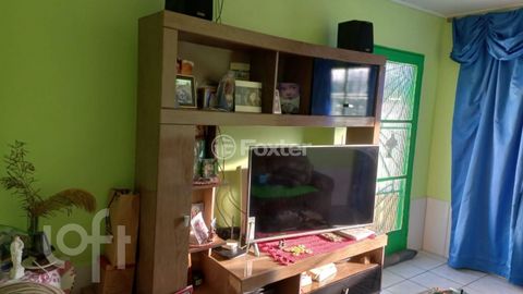 Image 19 - 885778