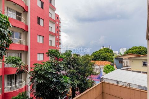 Image 11 - 885800