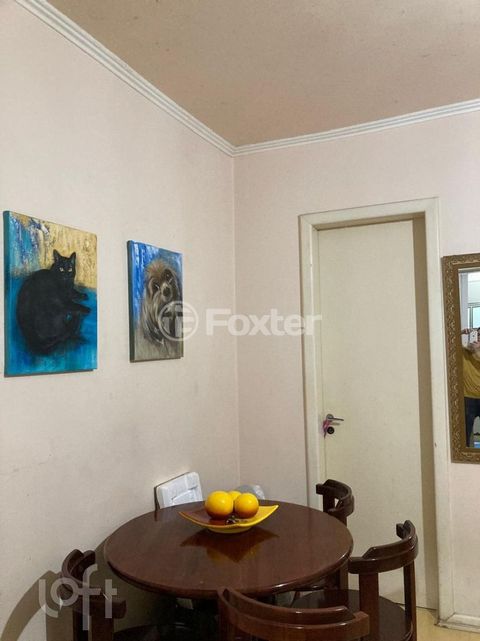 Image 3 - 885801
