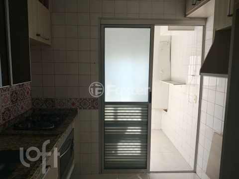 Image 7 - 885811