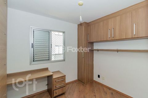 Image 7 - 885811