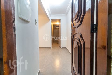 Image 7 - 885813
