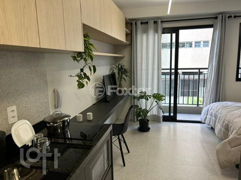 Image 7 - 885828