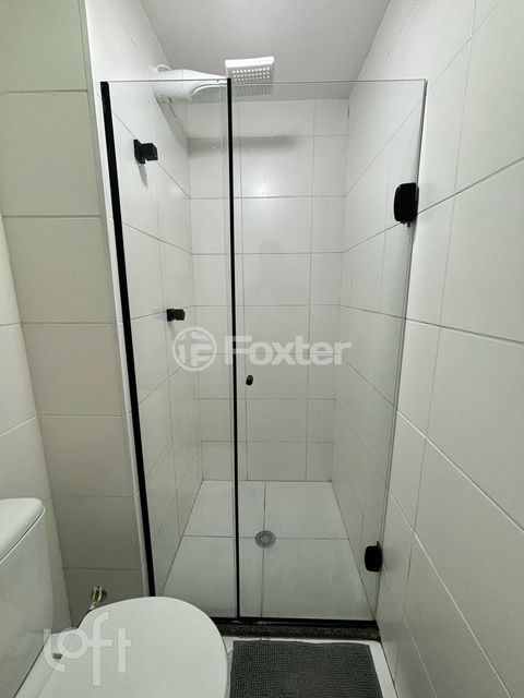 Image 7 - 885851