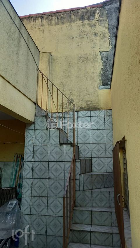 Image 7 - 885853
