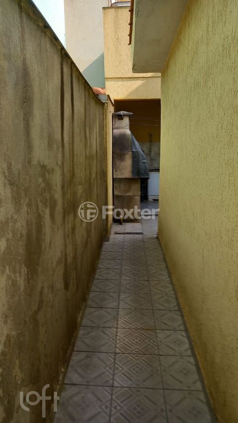 Image 16 - 885853