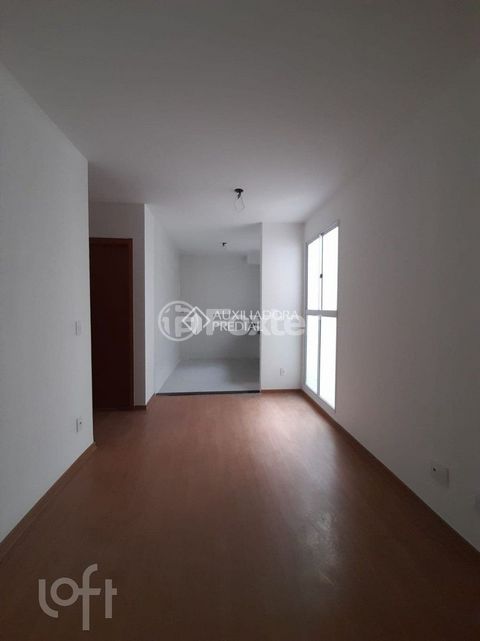Image 7 - 885857