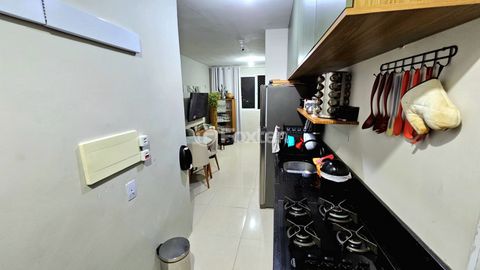 Image 5 - 885859
