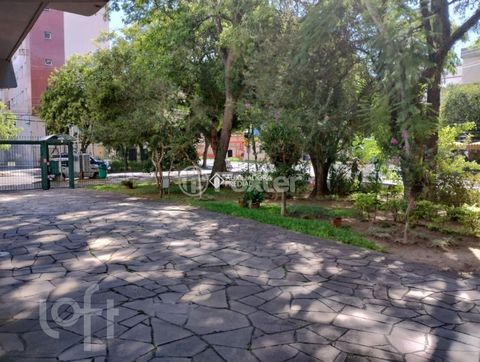 Image 0 - 885956