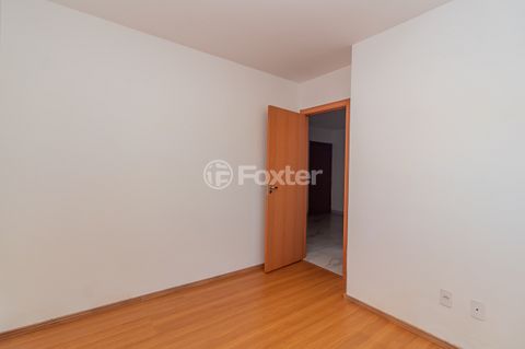 Image 7 - 885991