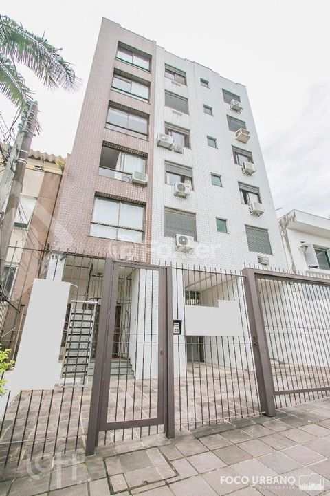 Image 3 - 886055