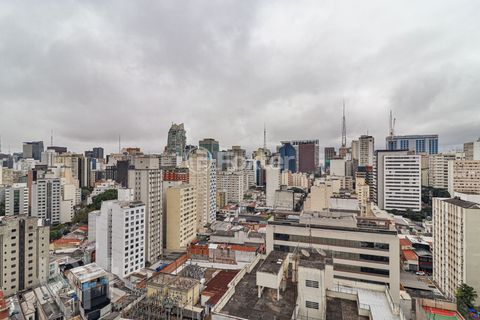 Image 8 - 886075
