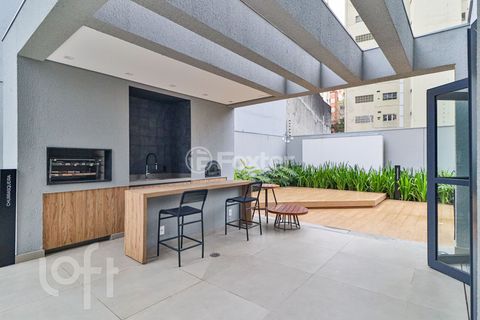 Image 16 - 886075