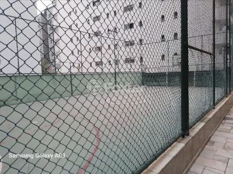 Image 14 - 886095