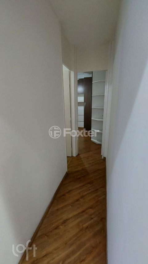 Image 6 - 886103