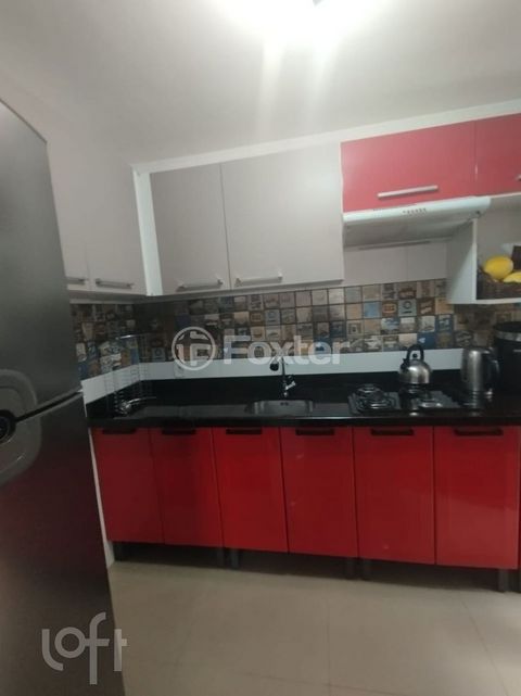Image 19 - 886111