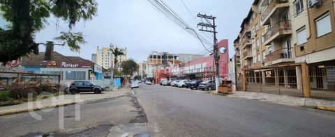 Image 14 - 886125