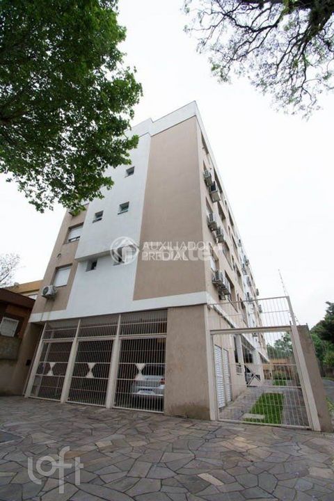 Image 1 - 886150