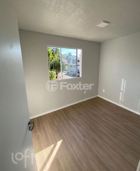 Image 4 - 886154