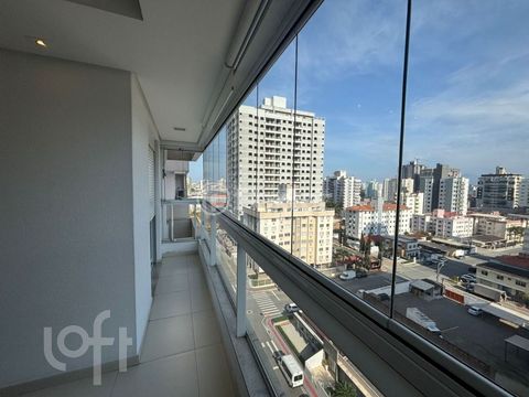 Image 2 - 886155