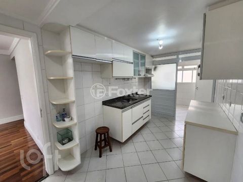 Image 8 - 886157