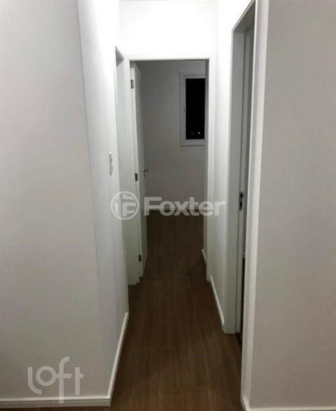 Image 2 - 886158