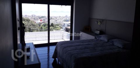 Image 7 - 886175