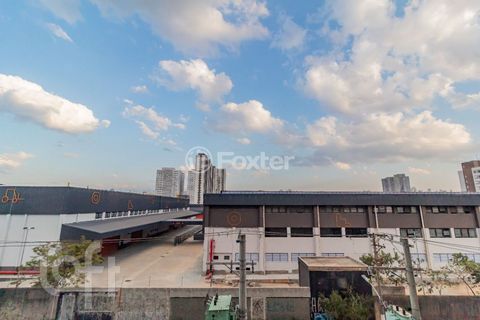 Image 5 - 886185