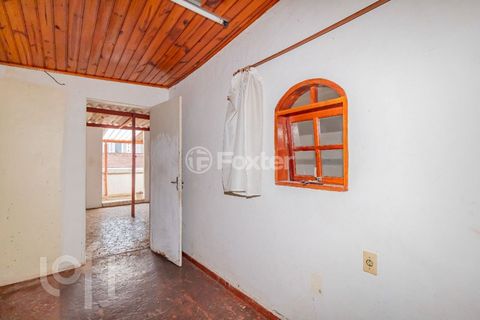 Image 19 - 886188