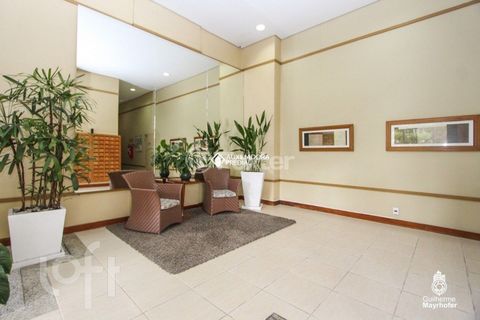 Image 2 - 886194