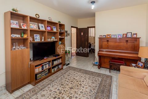 Image 3 - 886197
