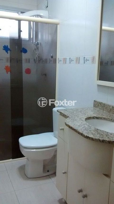 Image 5 - 886232