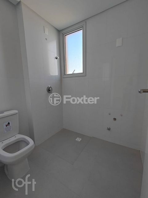 Image 7 - 886279