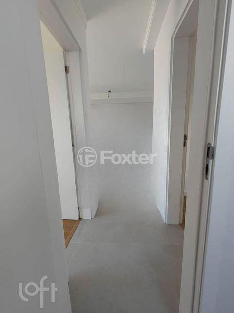 Image 3 - 886279